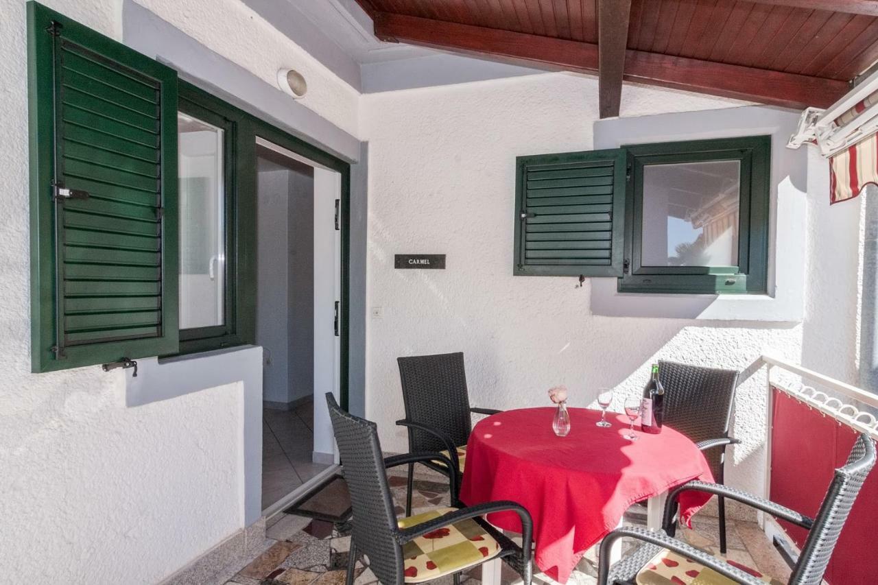 Villa California Poreč Eksteriør bilde