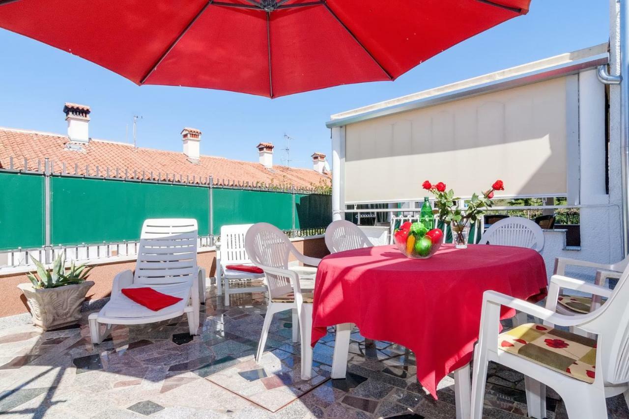 Villa California Poreč Eksteriør bilde