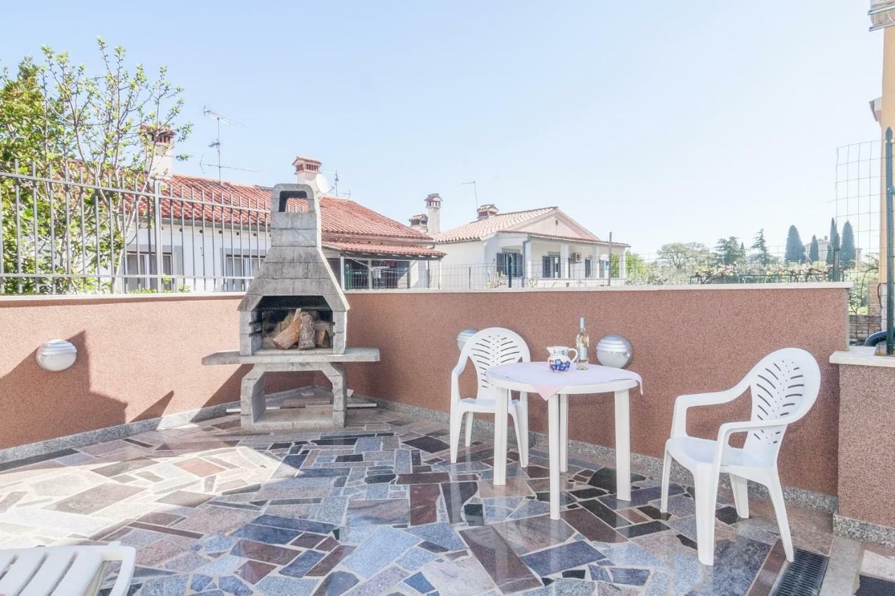 Villa California Poreč Eksteriør bilde